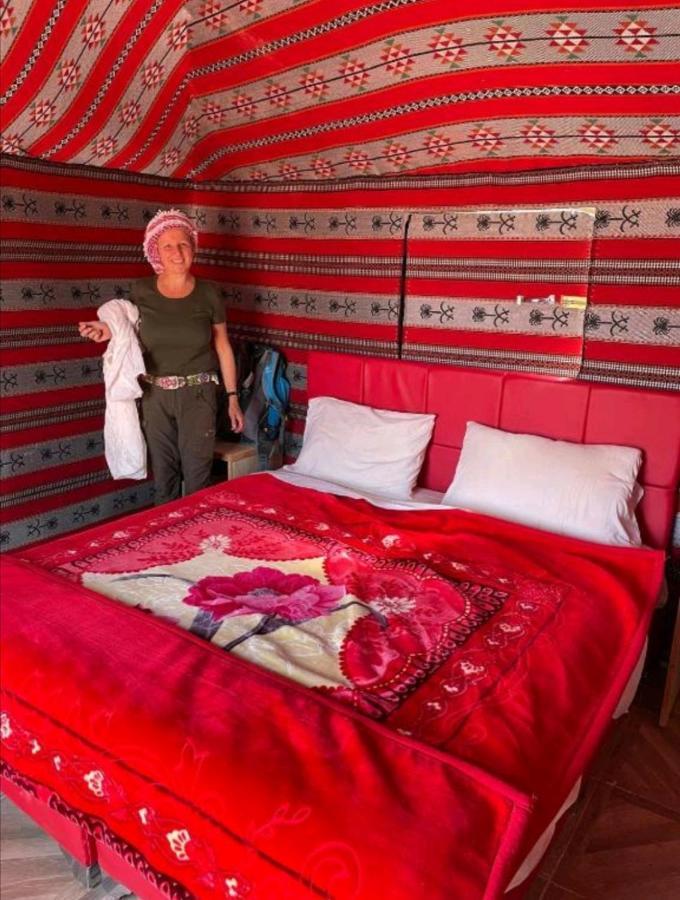 Wadi Rum Local Guide Camp Eksteriør bilde